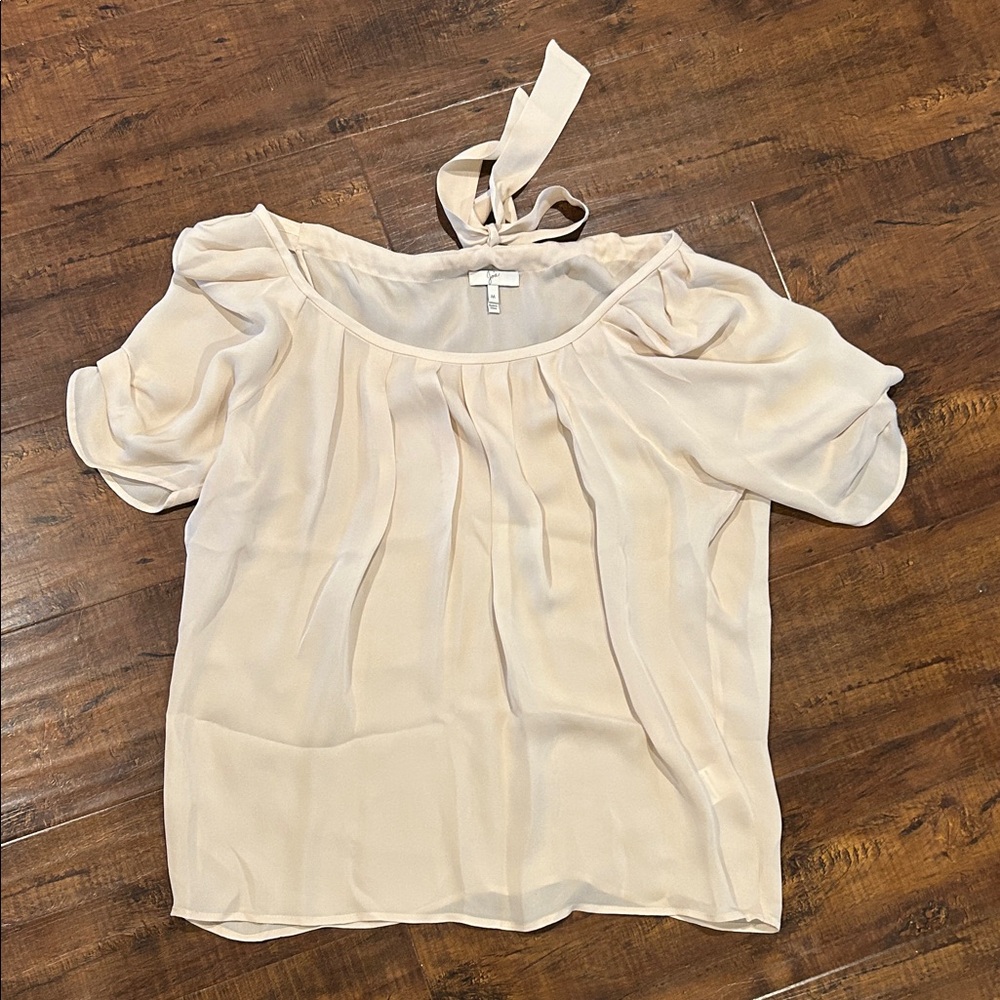 Chic Cream Women's Blouse